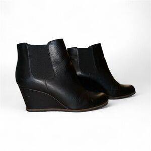 Elegant Black Wedge Ankle Boots